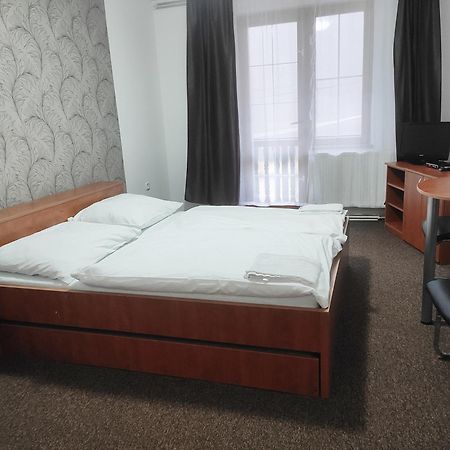 Horský hotel Eva Svätý Jur Pokoj fotografie